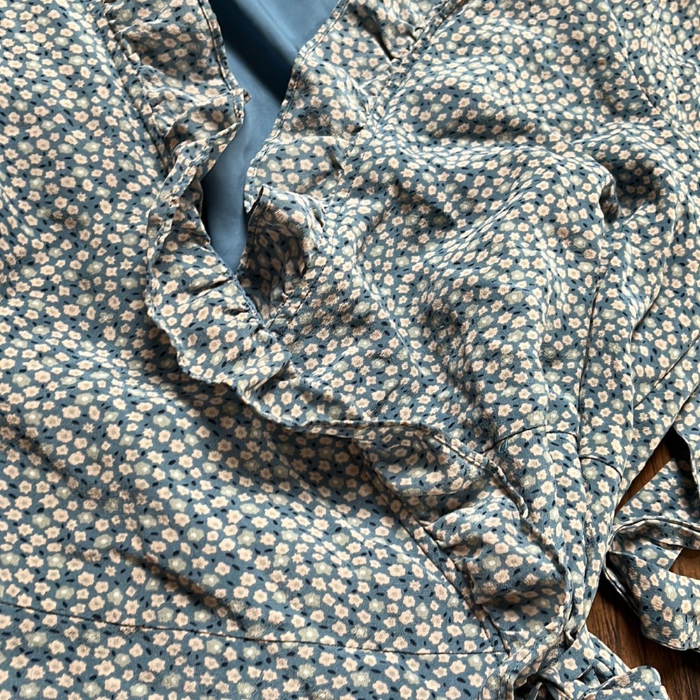 Madewell Silk Ruffle-Edge Wrap Bitsy Floral Dress - Picture 8 of 10